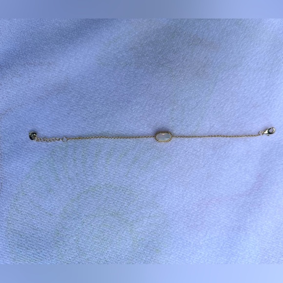 Aura Bracelet Gold - Picture 5 of 13